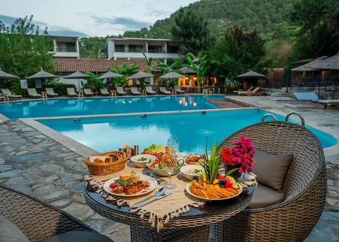 Sultan Hotel 4*